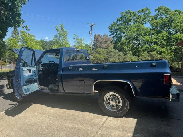 Chevrolet-Ck-truck-2wd-regular-cab-2500-1987-Blue-Blue-21