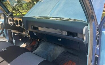 Chevrolet-Ck-truck-2wd-regular-cab-2500-1987-Blue-Blue-28