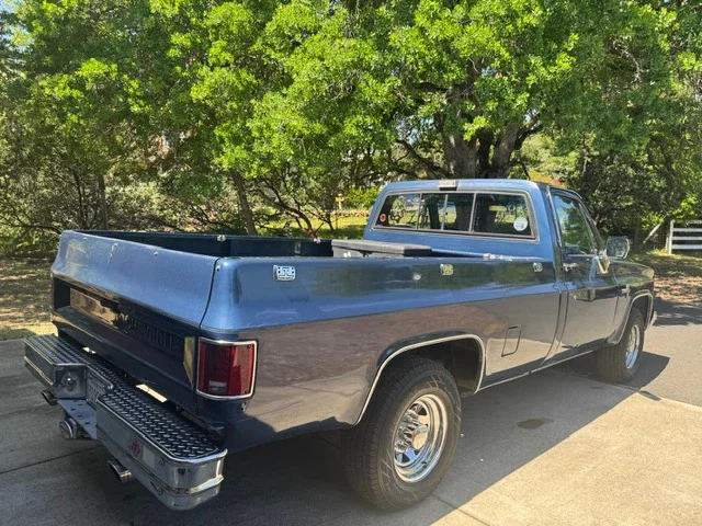 Chevrolet-Ck-truck-2wd-regular-cab-2500-1987-Blue-Blue-9