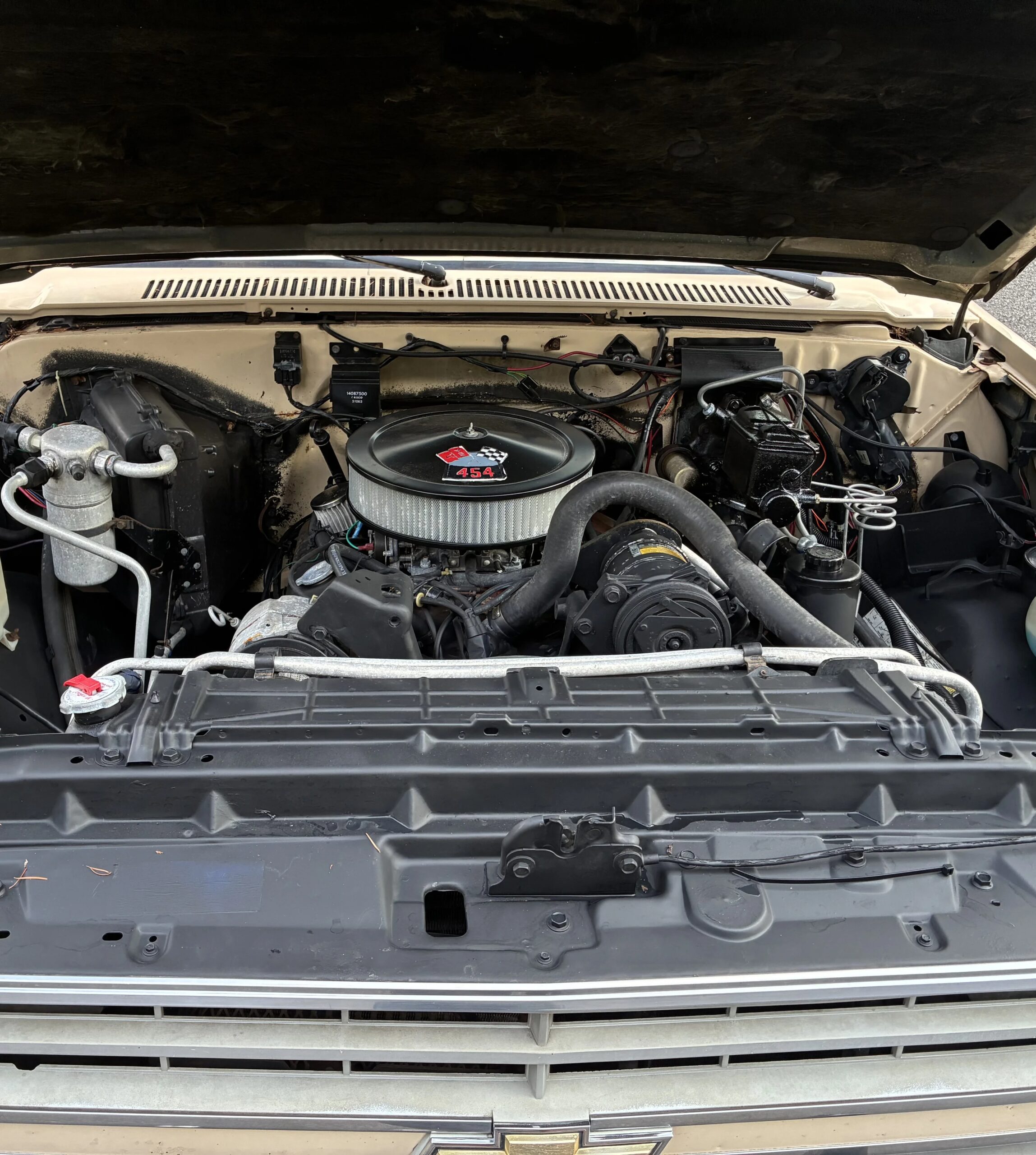 Chevrolet-Ck-truck-2wd-regular-cab-3500-1985-Brown-Tan-3