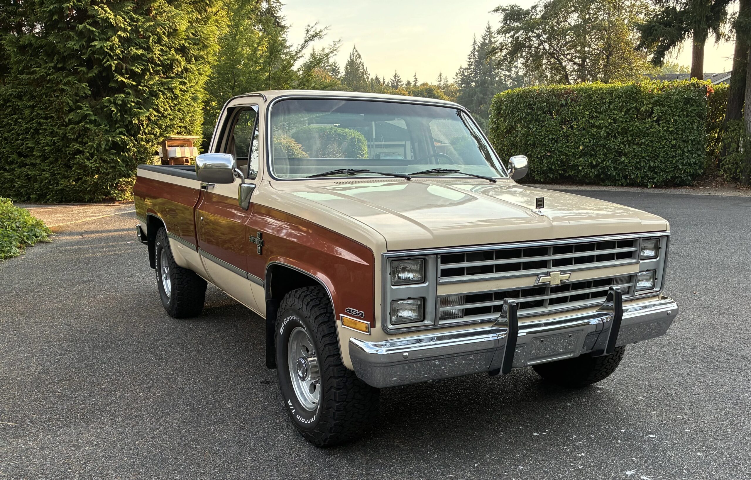 Chevrolet-Ck-truck-2wd-regular-cab-3500-1985-Brown-Tan-4