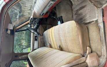 Chevrolet-Ck-truck-4x4-regular-cab-1500-1980-5