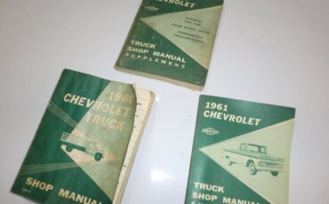 Chevrolet-Ck-truck-c10-1961-Turquoise-Blue-14