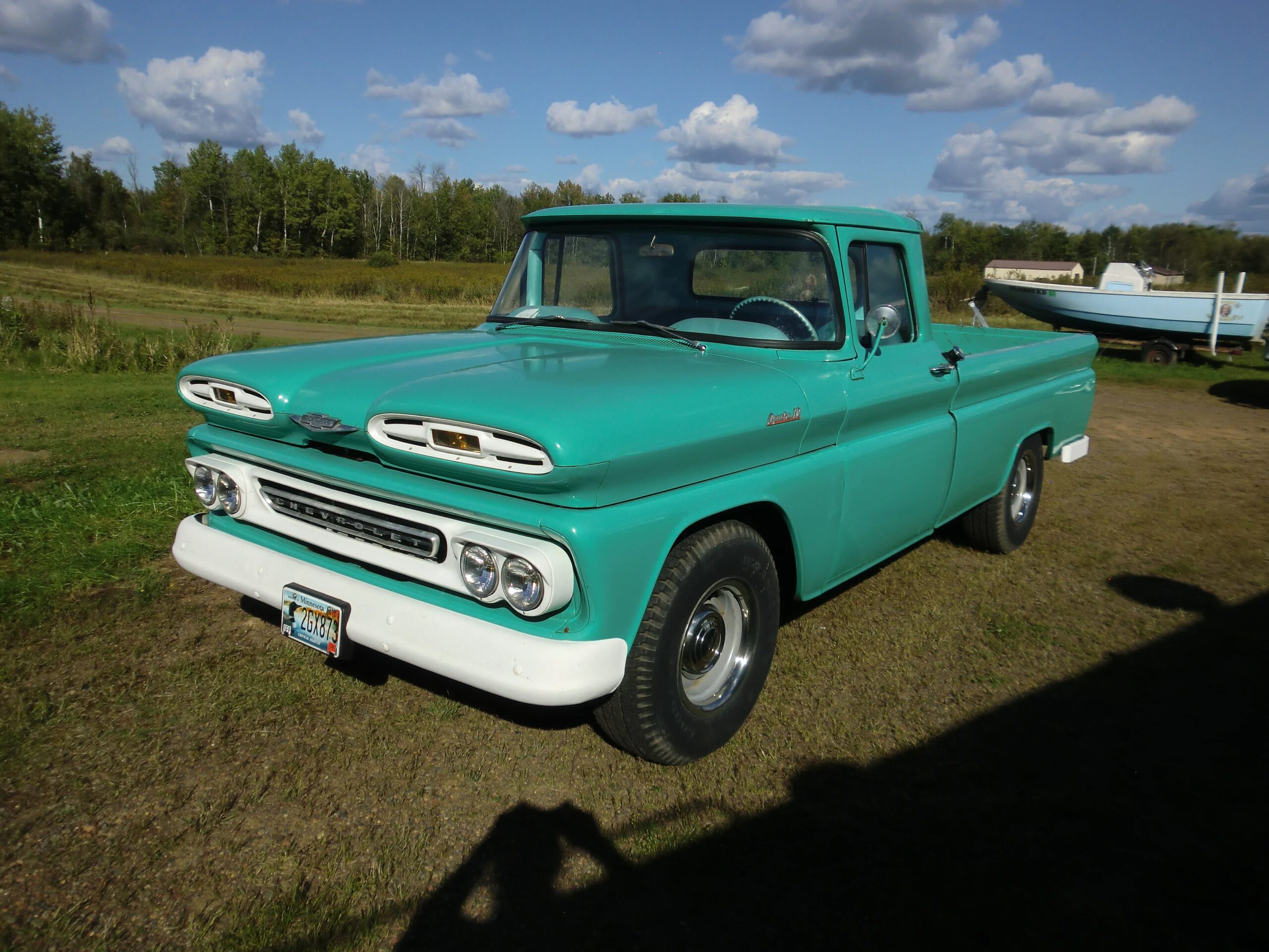 Chevrolet-Ck-truck-c10-1961-Turquoise-Blue-19