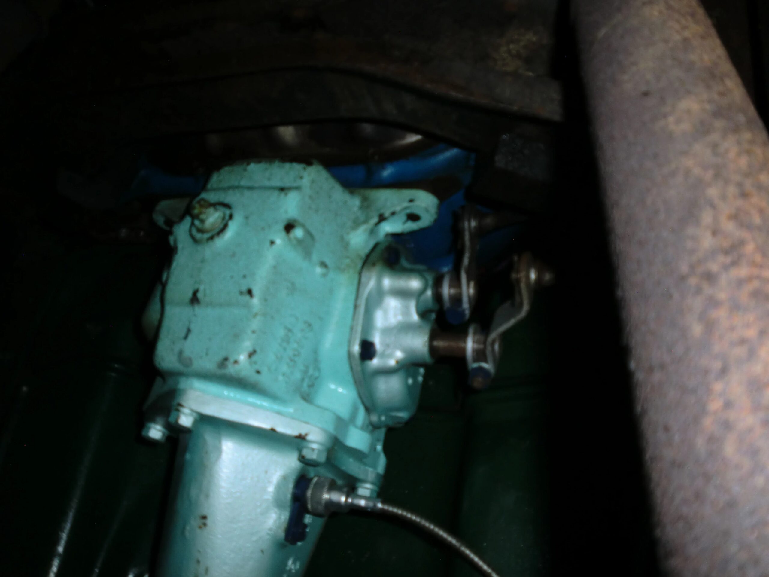 Chevrolet-Ck-truck-c10-1961-Turquoise-Blue-24