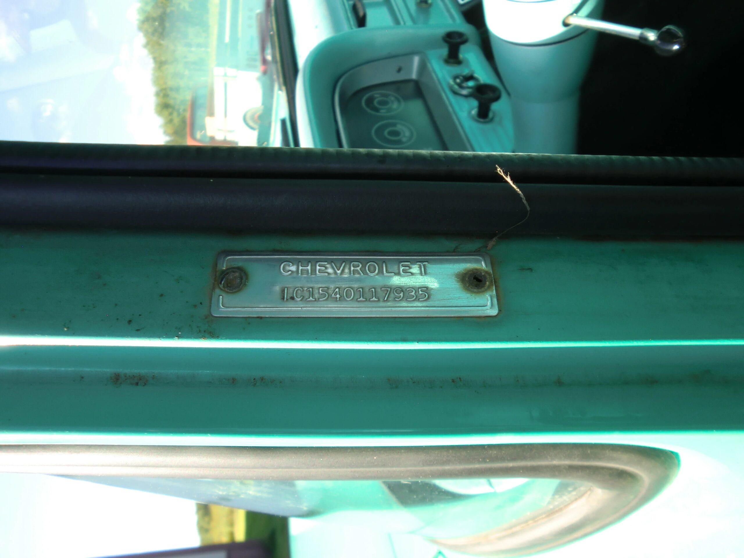 Chevrolet-Ck-truck-c10-1961-Turquoise-Blue-35