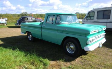 Chevrolet-Ck-truck-c10-1961-Turquoise-Blue