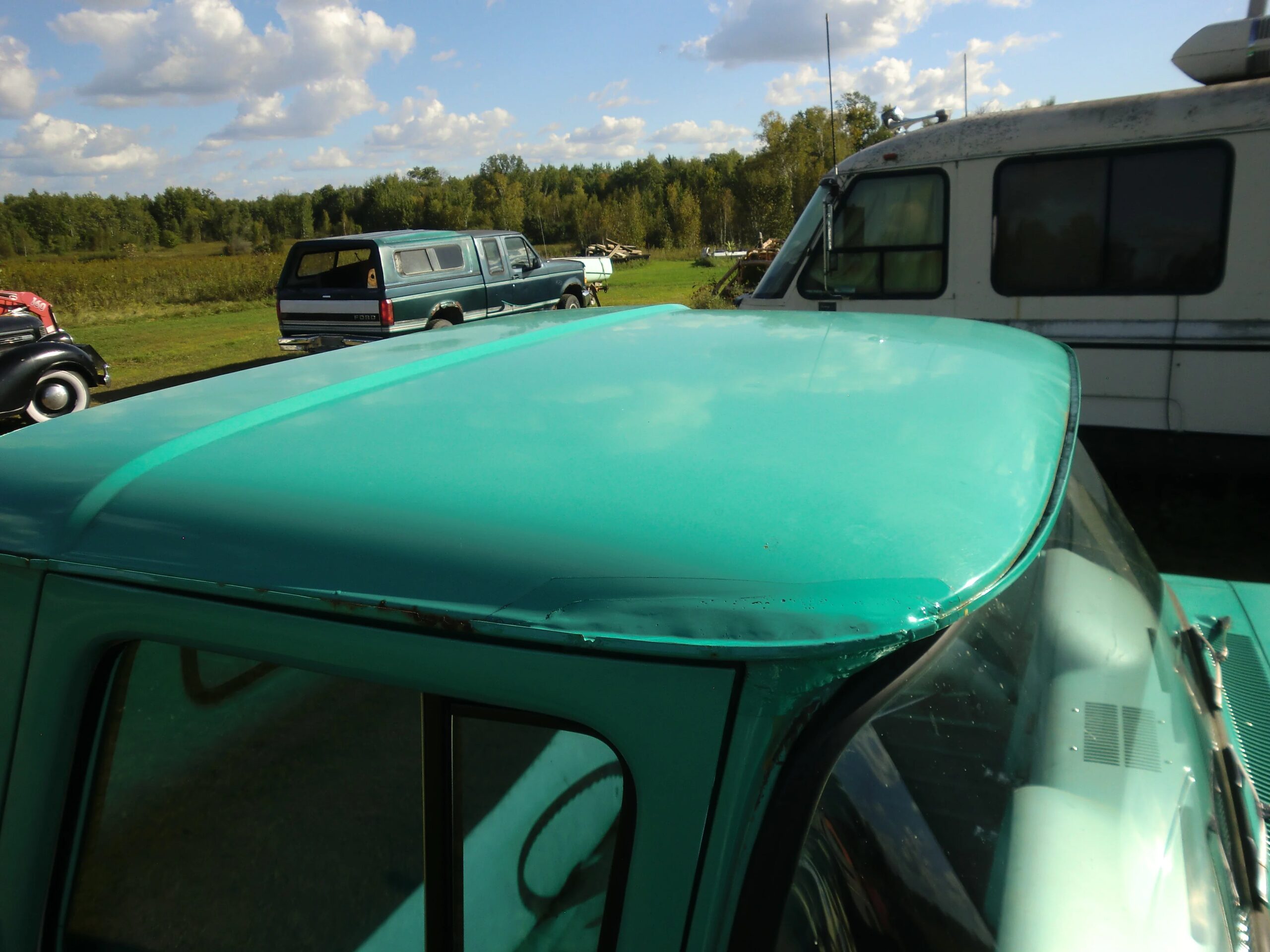 Chevrolet-Ck-truck-c10-1961-Turquoise-Blue-39