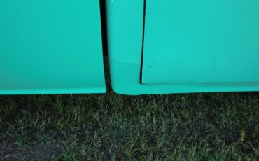 Chevrolet-Ck-truck-c10-1961-Turquoise-Blue-44