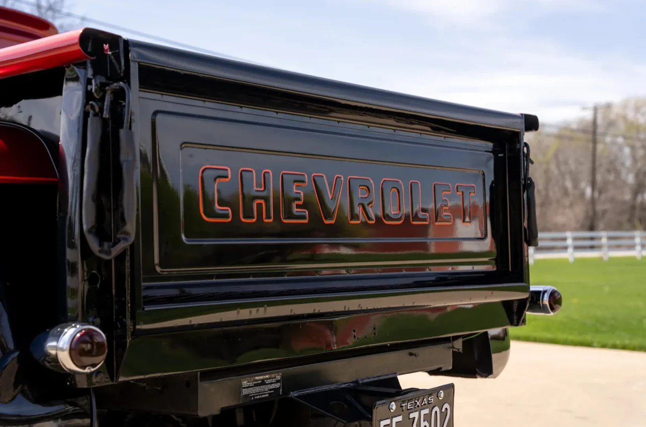 Chevrolet-Ck-truck-c10-1964-Black-Beige-20