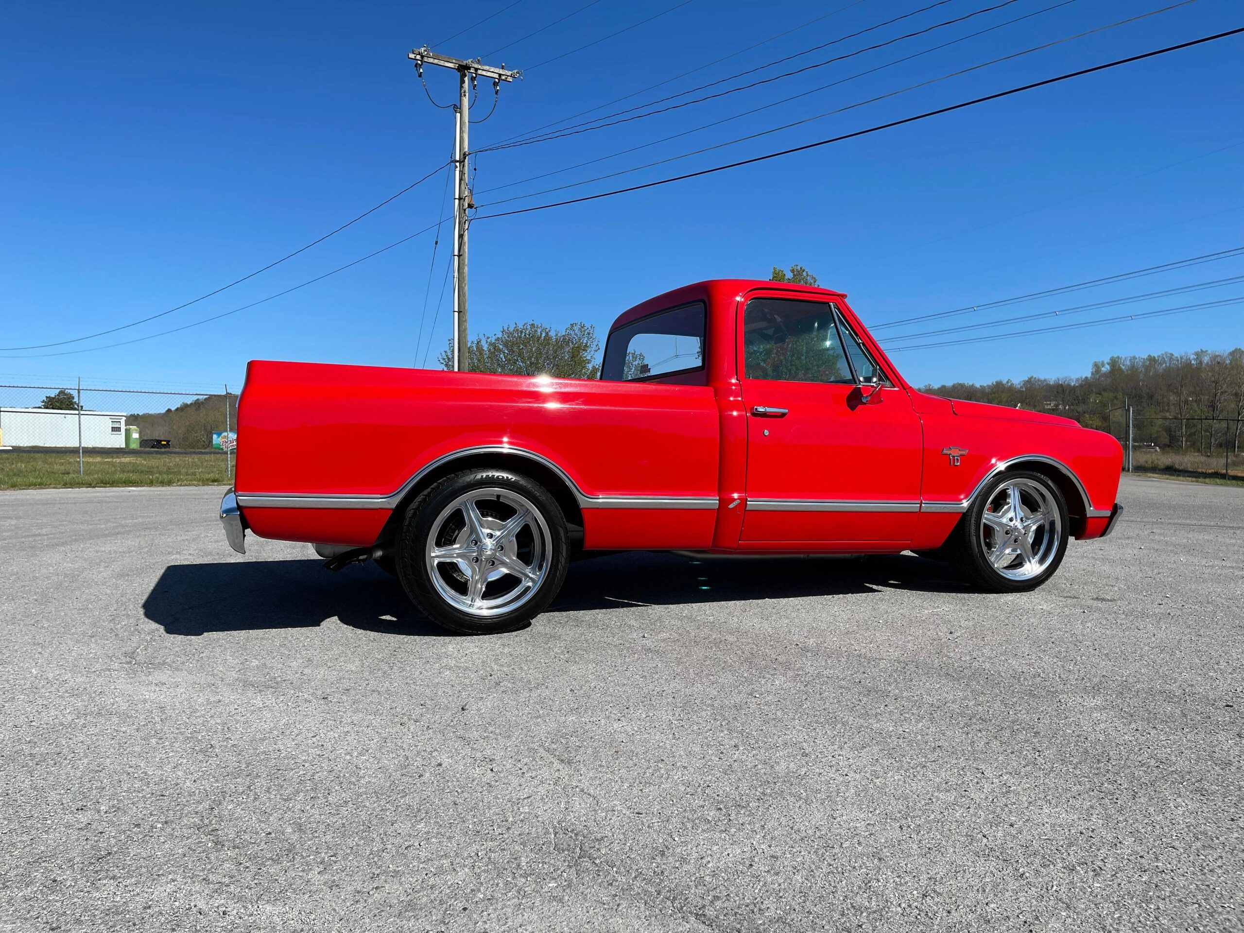 Chevrolet-Ck-truck-c10-1967-Red-Red-23