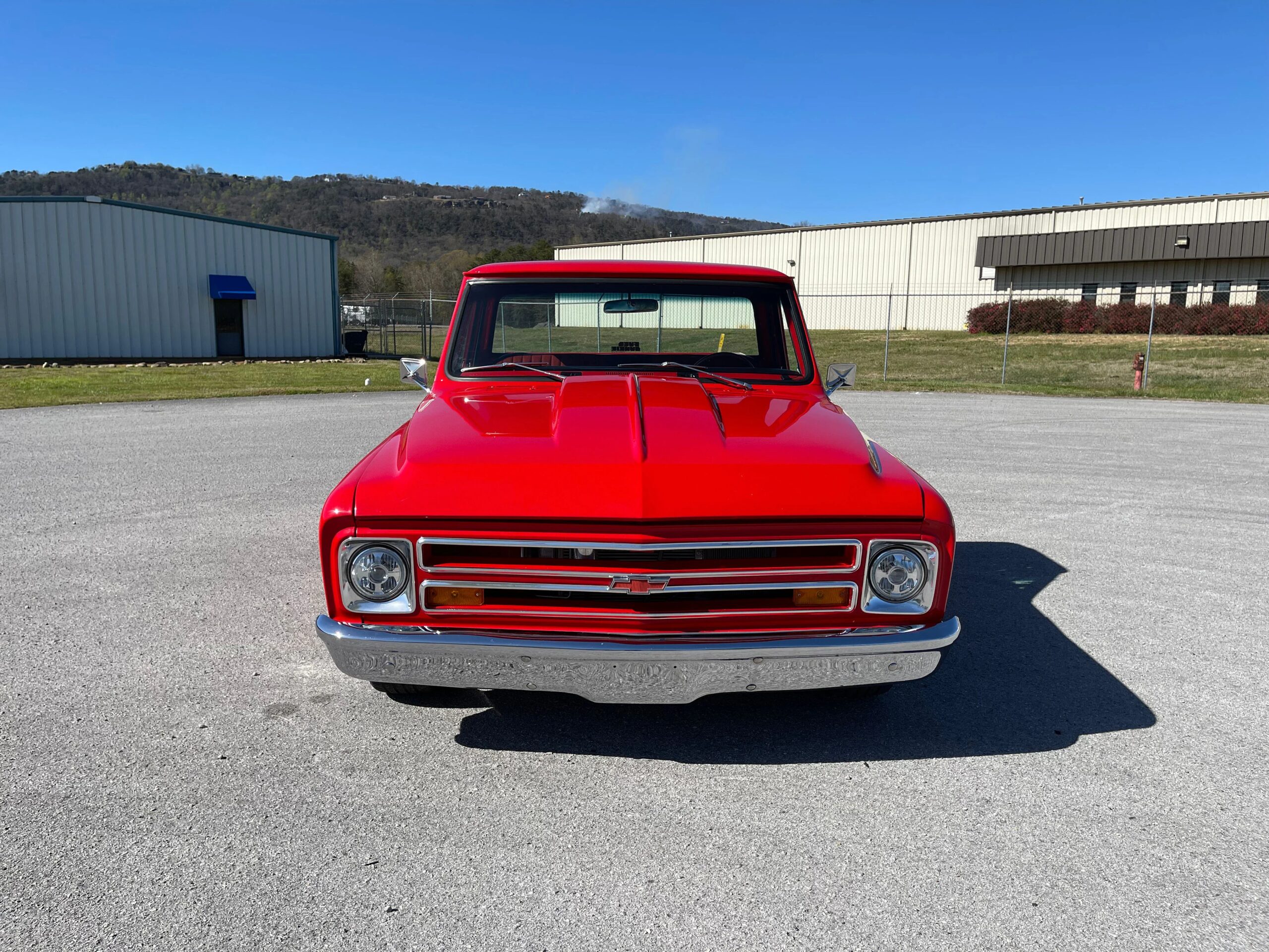 Chevrolet-Ck-truck-c10-1967-Red-Red-25