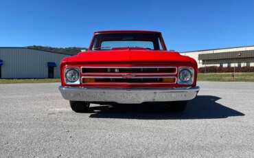 Chevrolet-Ck-truck-c10-1967-Red-Red-26