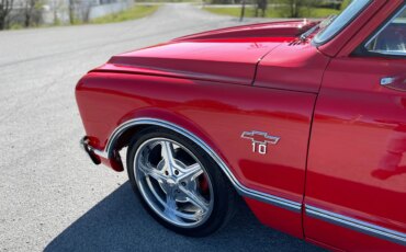 Chevrolet-Ck-truck-c10-1967-Red-Red-28