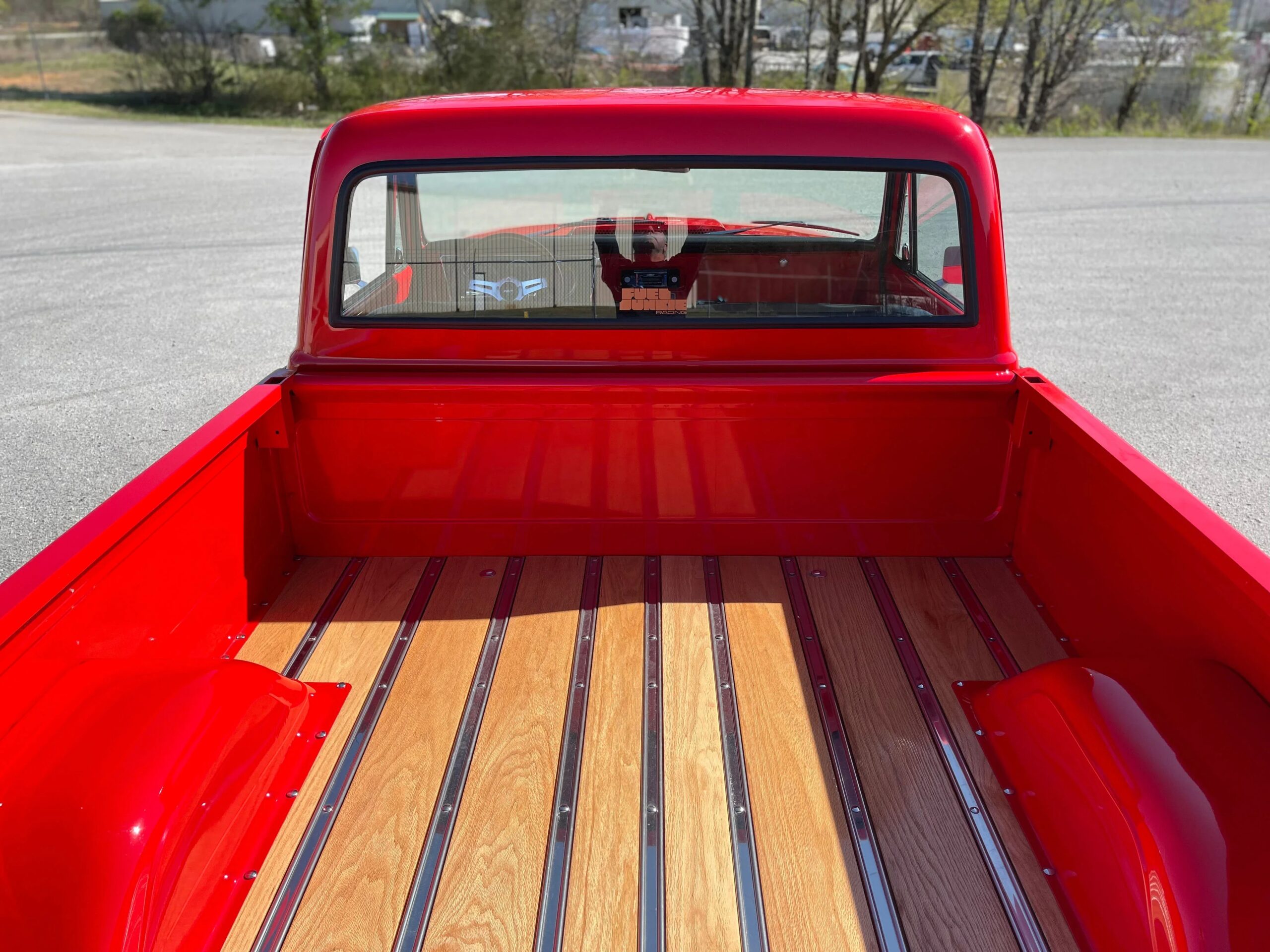 Chevrolet-Ck-truck-c10-1967-Red-Red-32