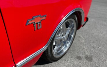 Chevrolet-Ck-truck-c10-1967-Red-Red-35