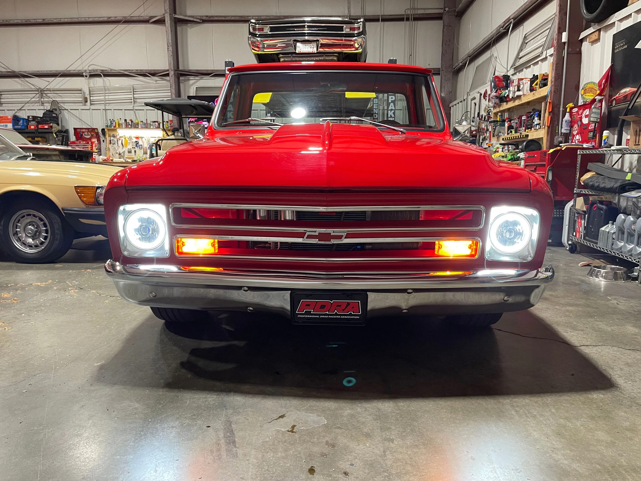 Chevrolet-Ck-truck-c10-1967-Red-Red-44