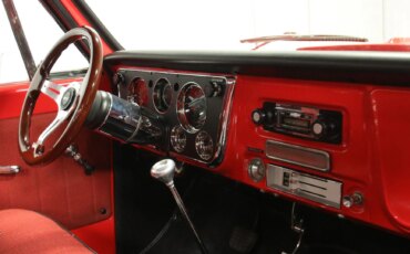 Chevrolet-Ck-truck-c10-1967-Red-Red-49