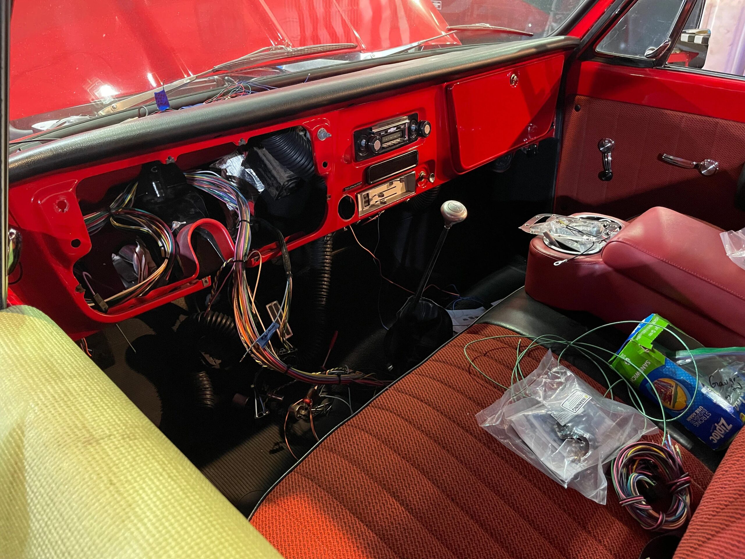 Chevrolet-Ck-truck-c10-1967-Red-Red-54