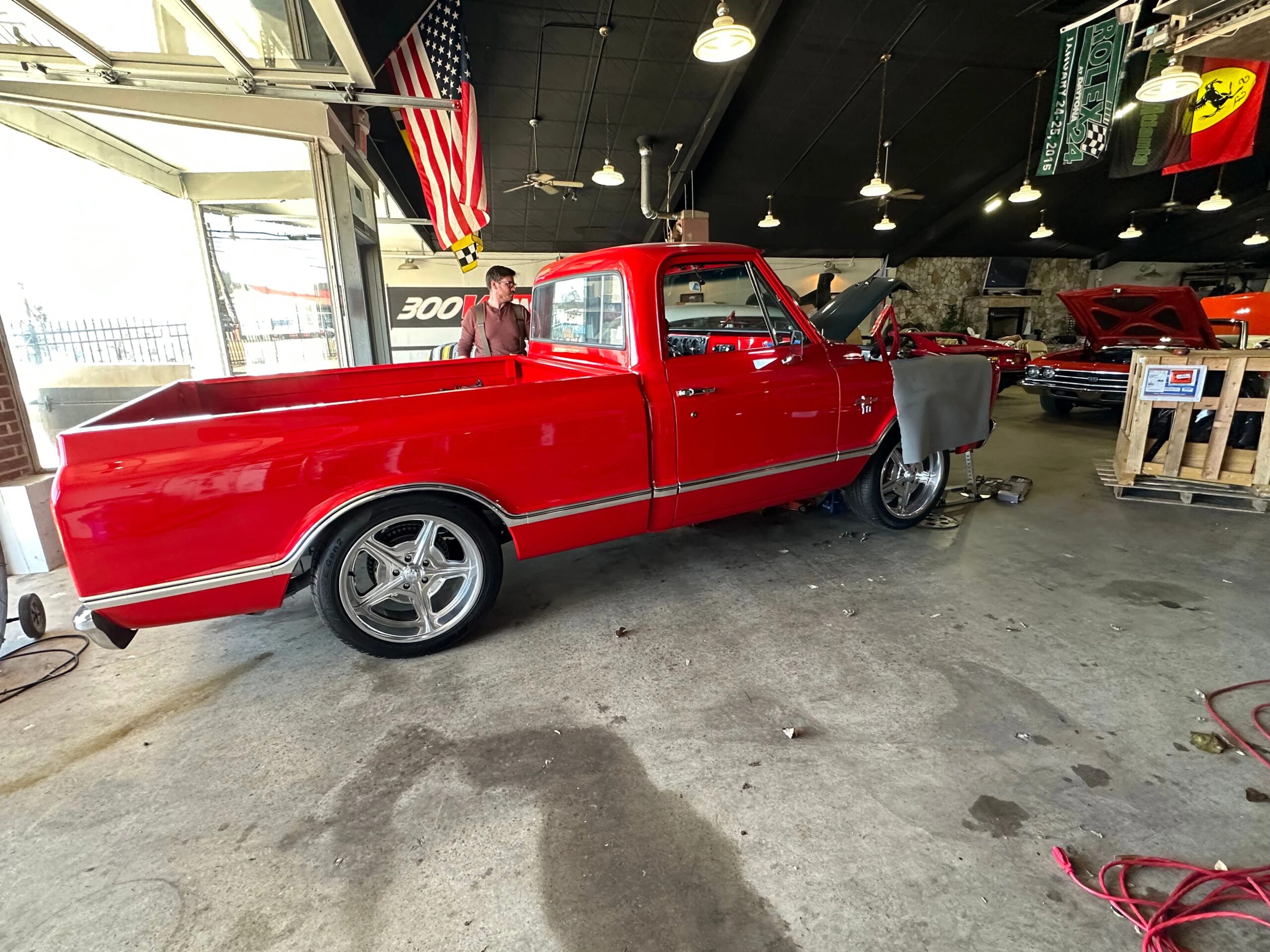 Chevrolet-Ck-truck-c10-1967-Red-Red-56