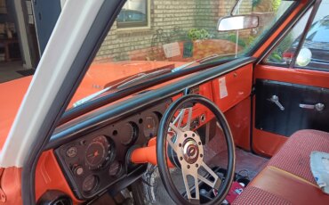Chevrolet-Ck-truck-c10-1968-Orange-Black-1