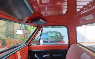Chevrolet-Ck-truck-c10-1968-Orange-Black