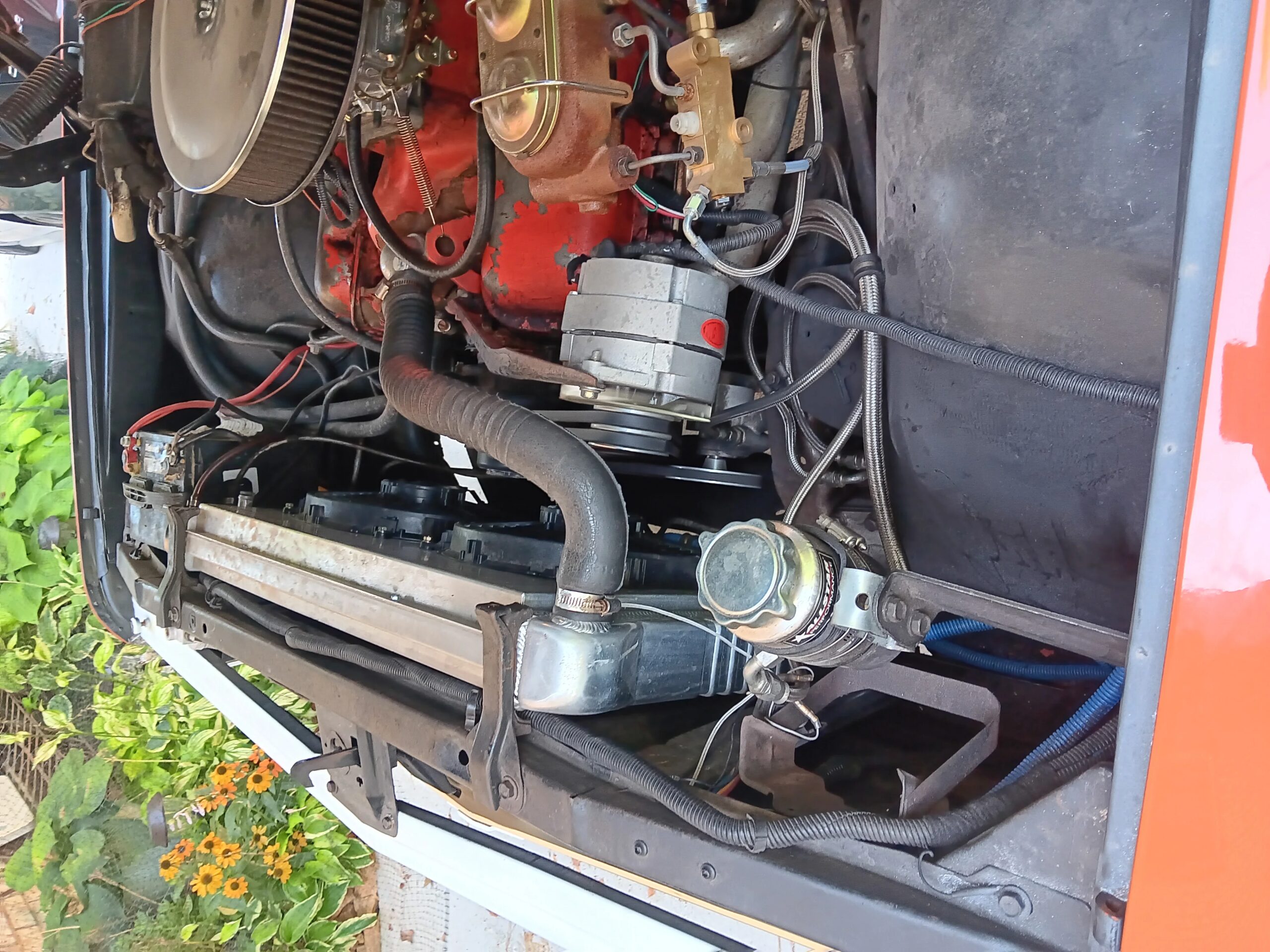 Chevrolet-Ck-truck-c10-1968-Orange-Black-8