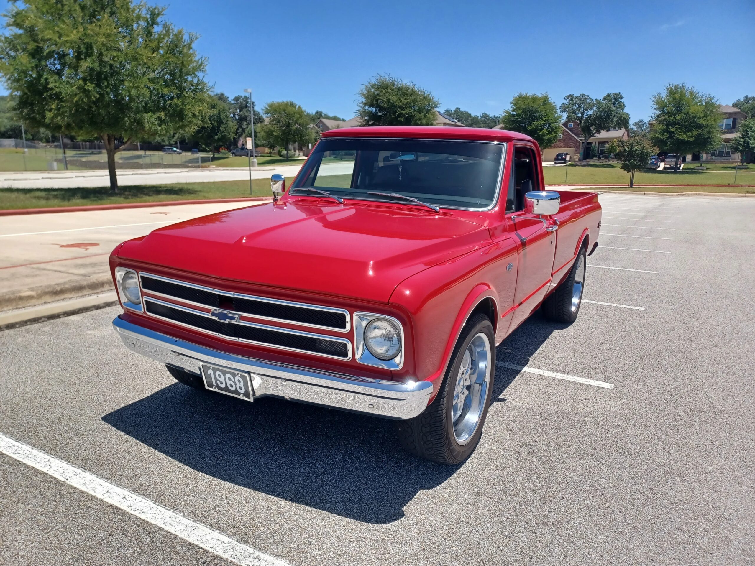 Chevrolet-Ck-truck-c10-1968-Red-Black-12