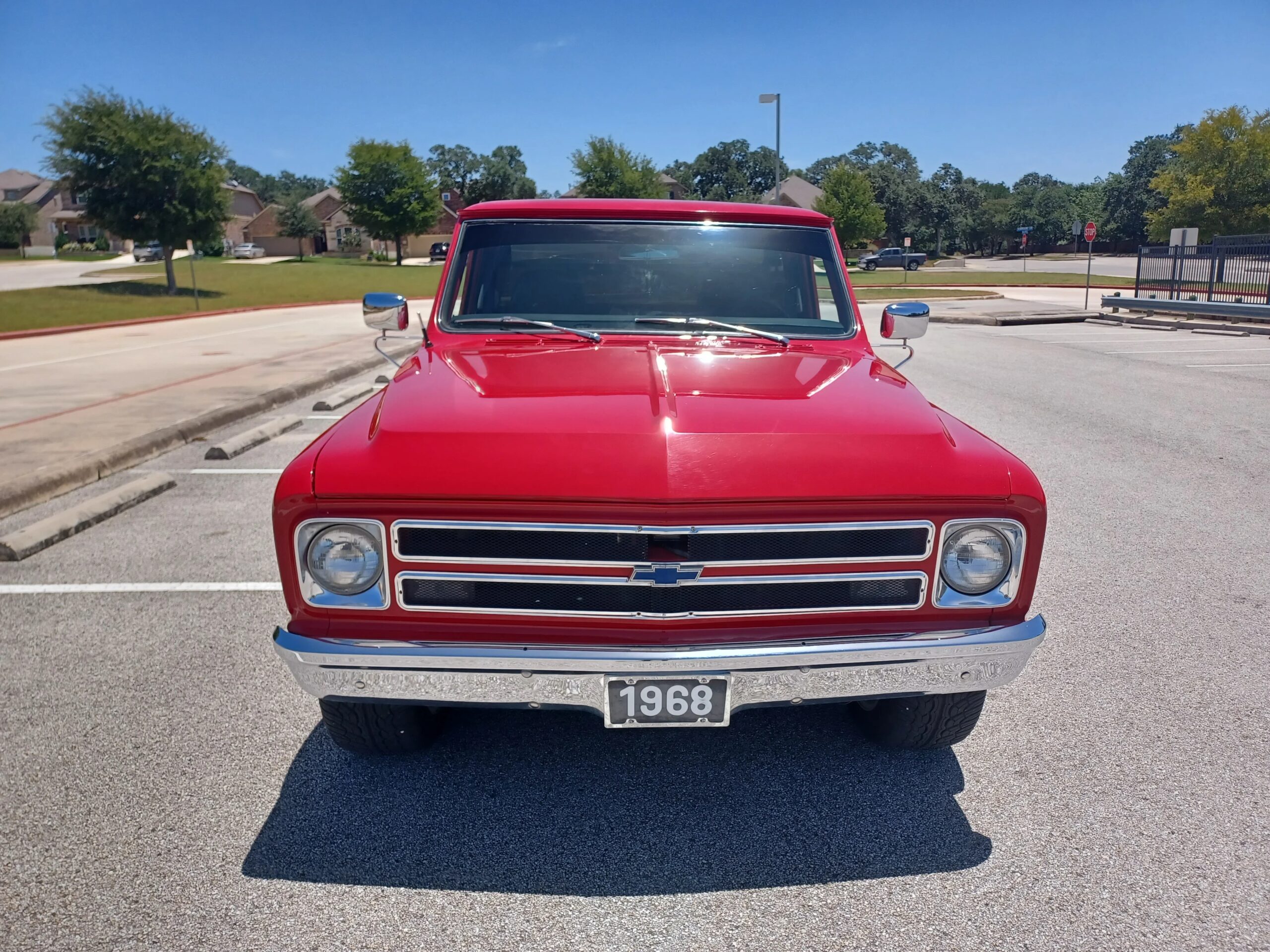 Chevrolet-Ck-truck-c10-1968-Red-Black-14