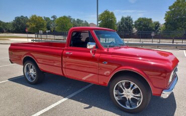 Chevrolet-Ck-truck-c10-1968-Red-Black-15