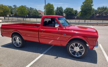 Chevrolet-Ck-truck-c10-1968-Red-Black-16