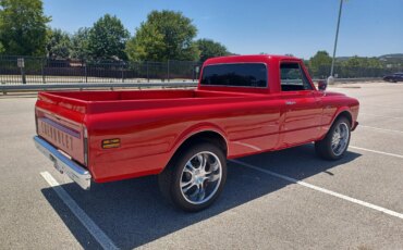 Chevrolet-Ck-truck-c10-1968-Red-Black-20
