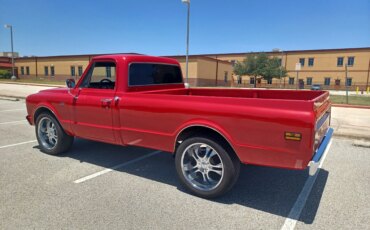 Chevrolet-Ck-truck-c10-1968-Red-Black-26