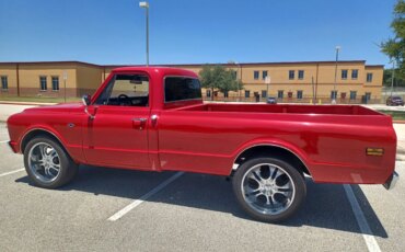 Chevrolet-Ck-truck-c10-1968-Red-Black-28