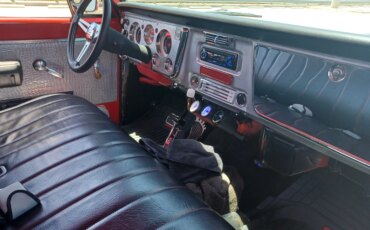Chevrolet-Ck-truck-c10-1968-Red-Black-34