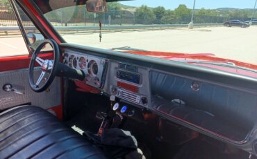 Chevrolet-Ck-truck-c10-1968-Red-Black-36