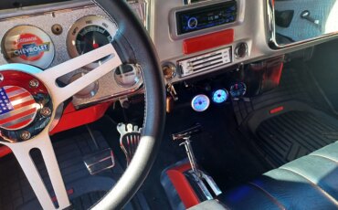 Chevrolet-Ck-truck-c10-1968-Red-Black-6