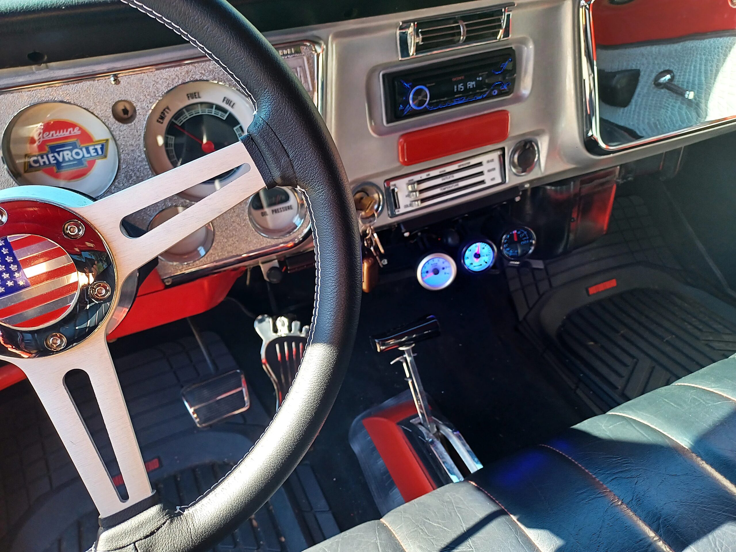 Chevrolet-Ck-truck-c10-1968-Red-Black-6