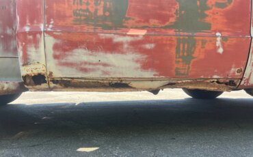 Chevrolet-Ck-truck-c10-1969-Red-Black-2