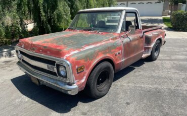 Chevrolet-Ck-truck-c10-1969-Red-Black-5