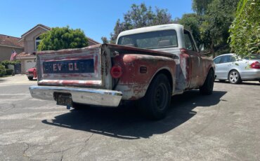 Chevrolet-Ck-truck-c10-1969-Red-Black-7
