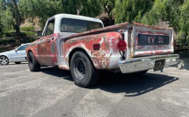Chevrolet-Ck-truck-c10-1969-Red-Black-8