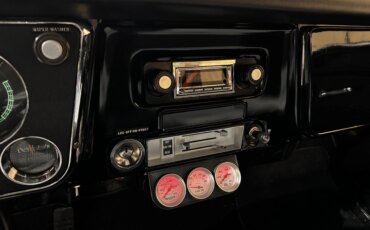 Chevrolet-Ck-truck-c10-1970-Black-Black-11