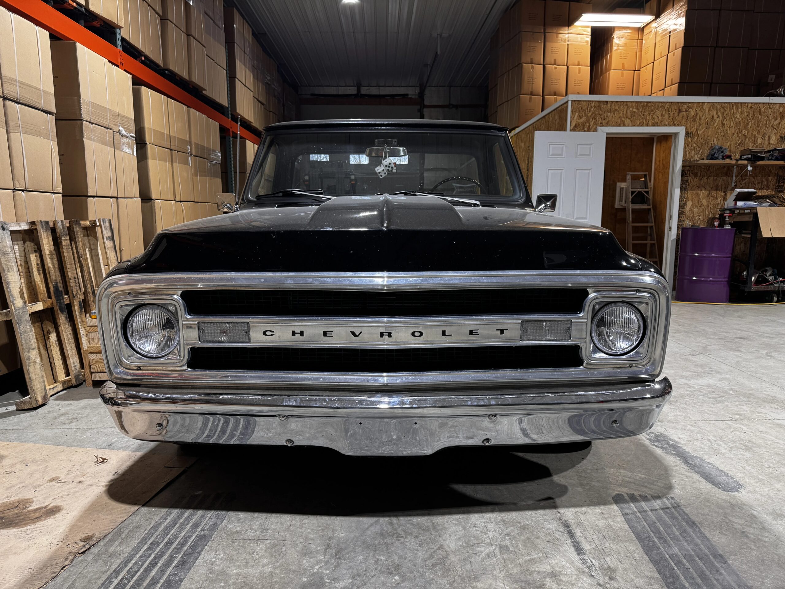 Chevrolet-Ck-truck-c10-1970-Black-Black