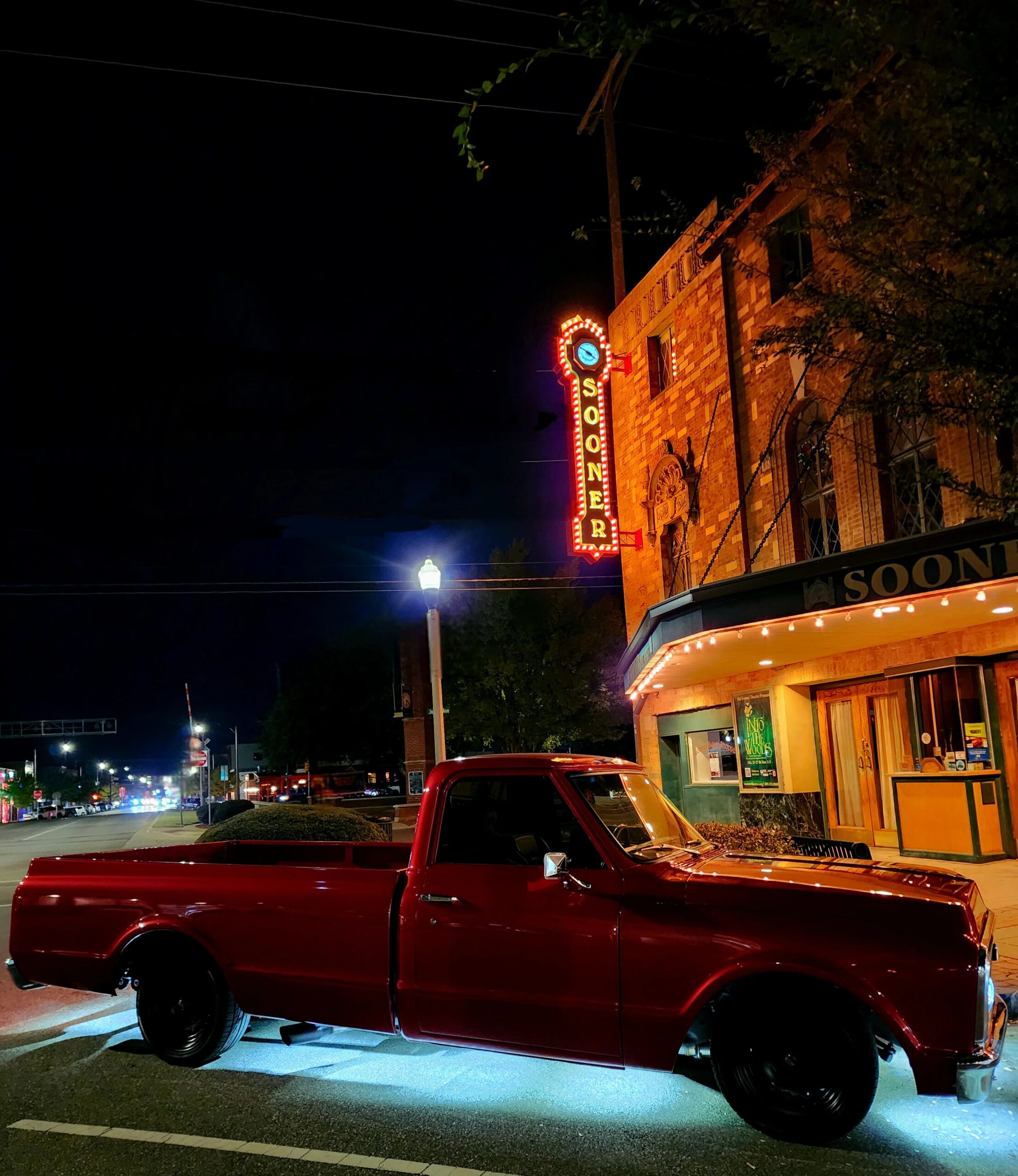 Chevrolet-Ck-truck-c10-1971-Red-Black-17