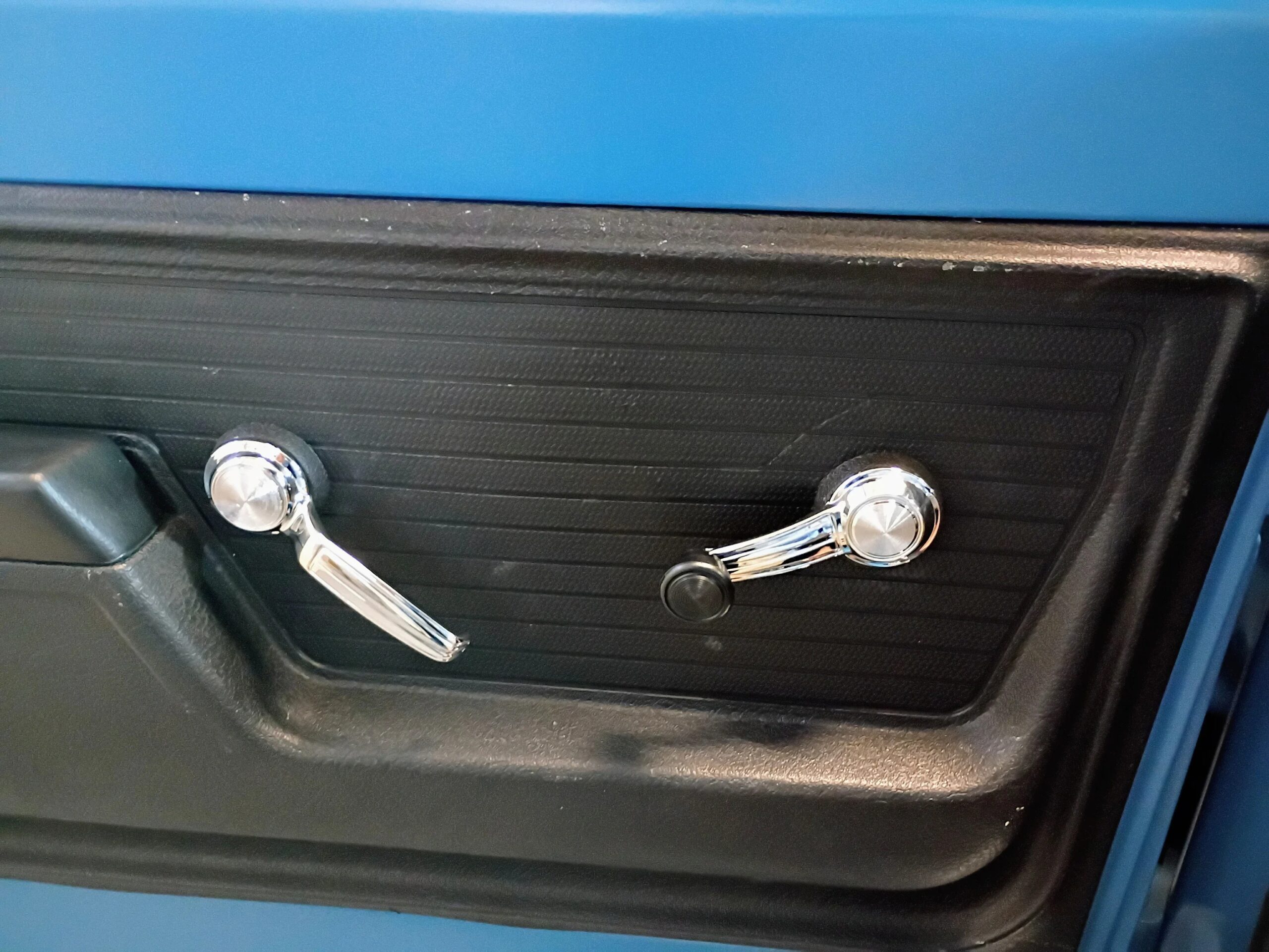 Chevrolet-Ck-truck-c10-1972-Blue-Black-33