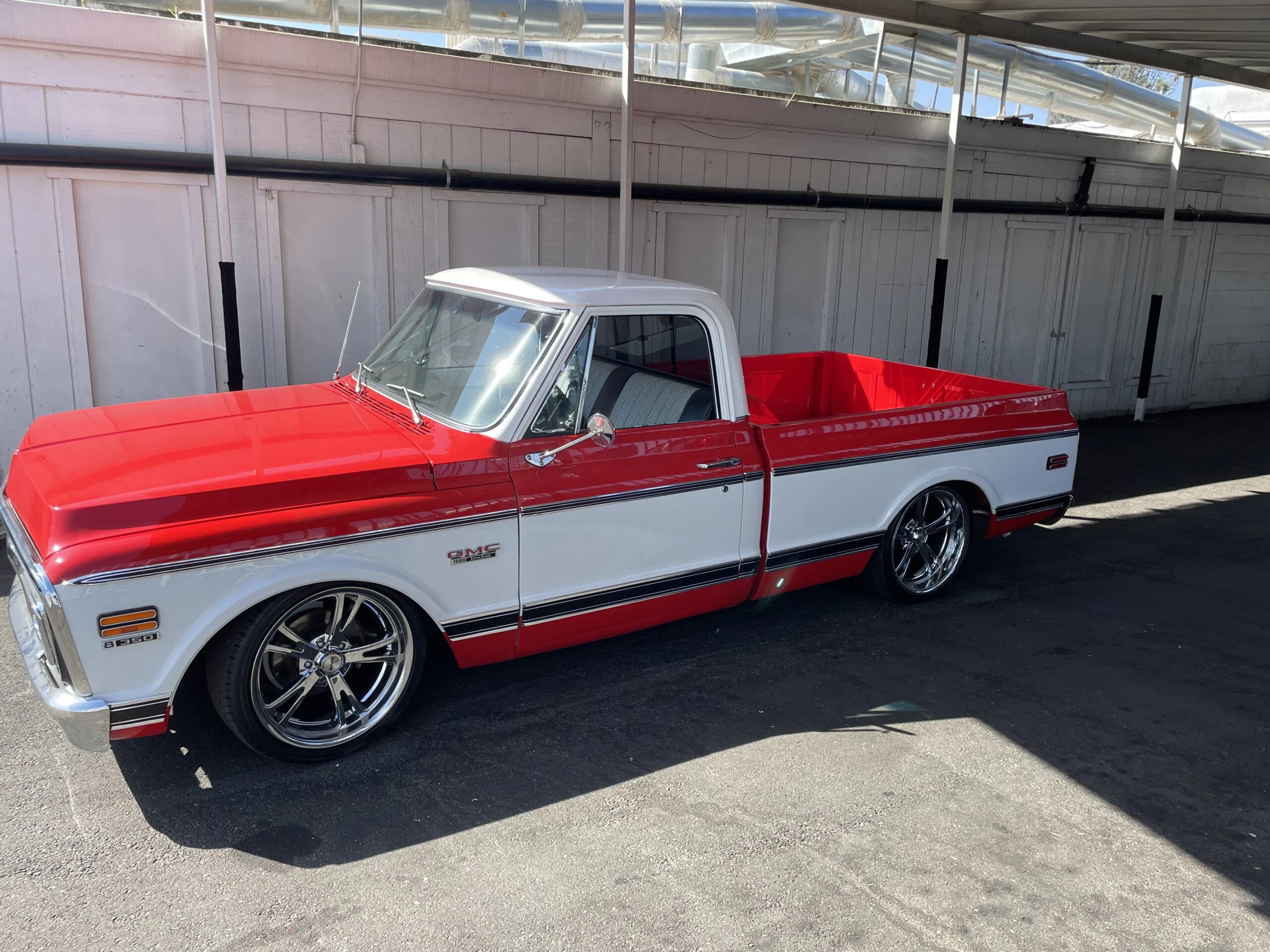 Chevrolet-Ck-truck-c10-1972-Custom-White-15