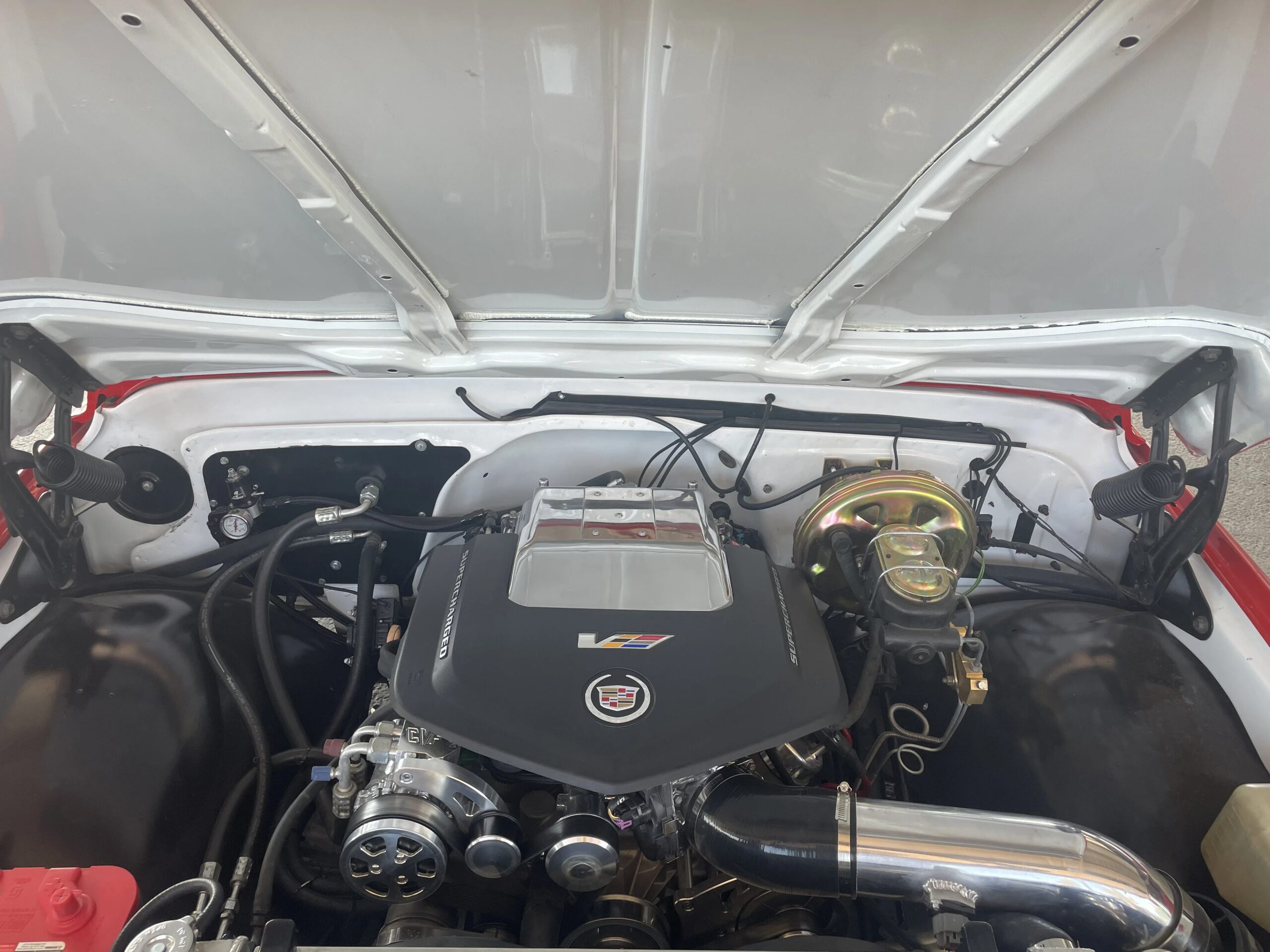 Chevrolet-Ck-truck-c10-1972-Custom-White-17