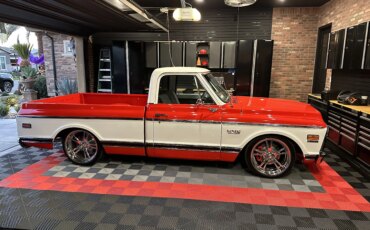 Chevrolet-Ck-truck-c10-1972-Custom-White-3