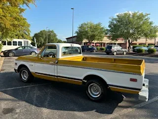 Chevrolet-Ck-truck-c10-1972-Yellow-Brown-16